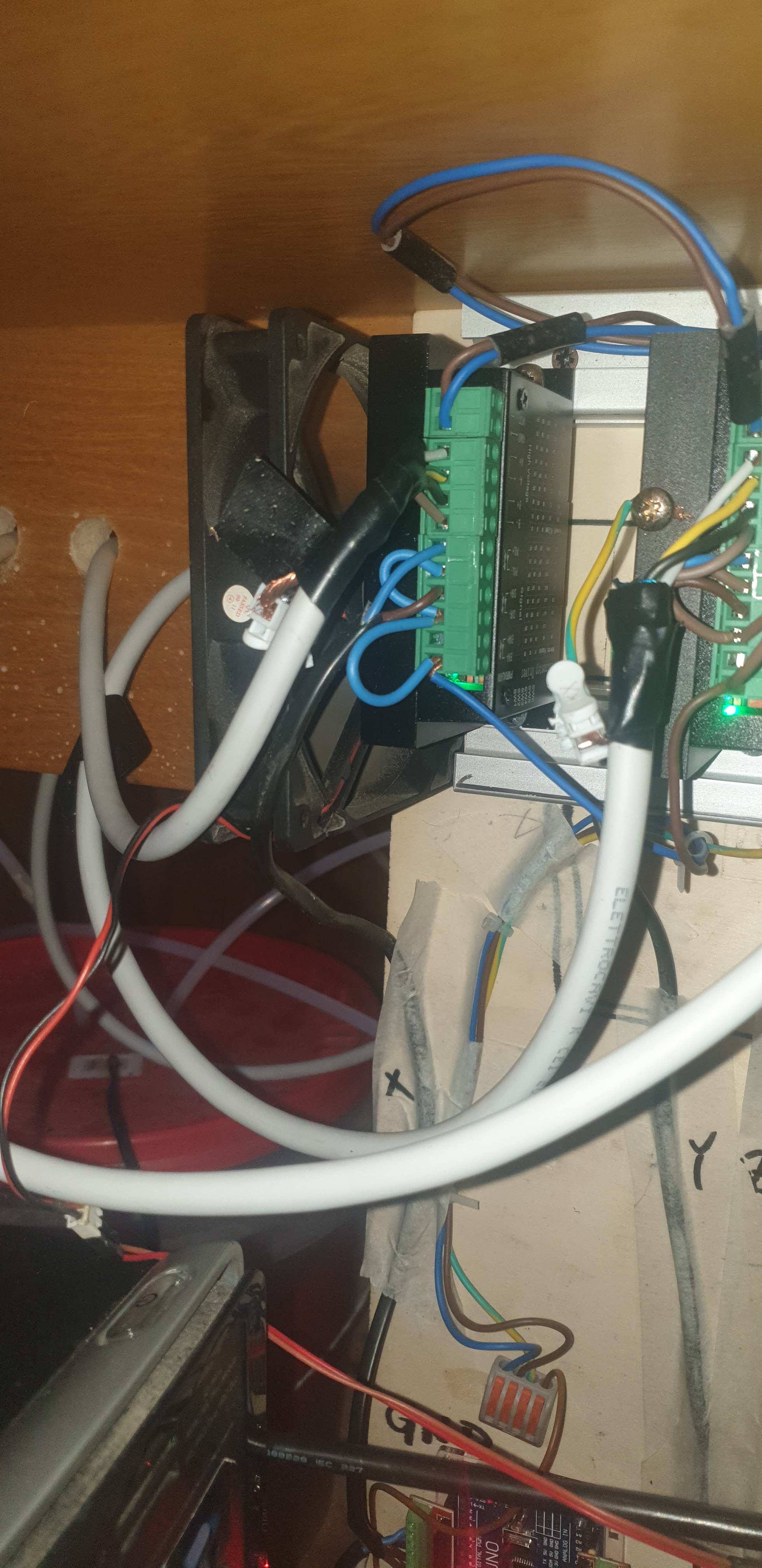 Progetto di cnc autocostruita 306080